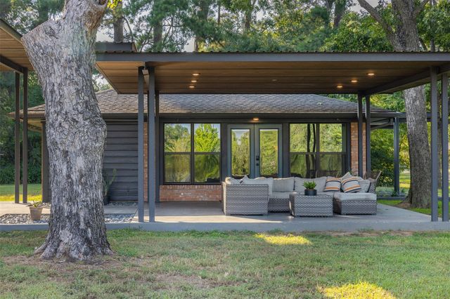 455 Post Oak Court, Caldwell, TX 77836