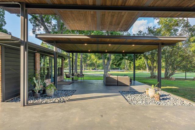 455 Post Oak Court, Caldwell, TX 77836