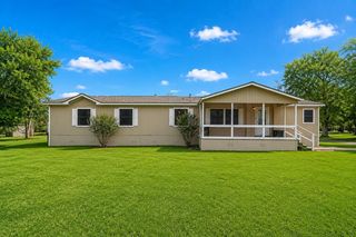 19645 Nordt Road, Damon, TX 77430