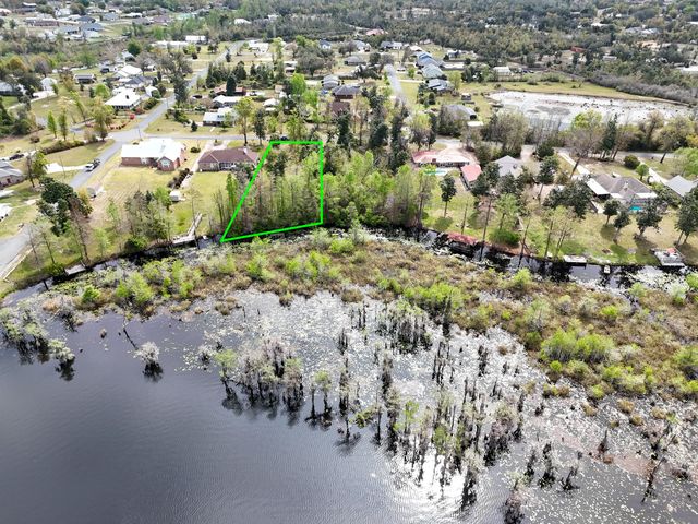 9209 Lake Forest Drive, Youngstown, FL 32466