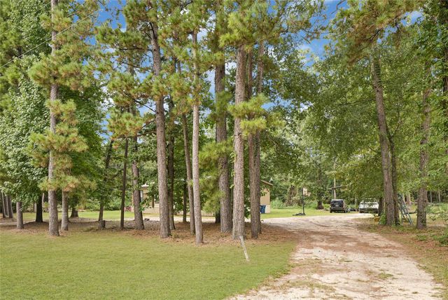 635 County Road 2175, Shepherd, TX 77371