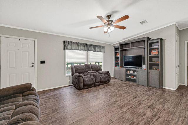 635 County Road 2175, Shepherd, TX 77371