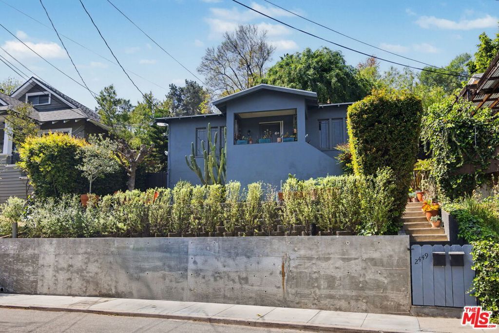 Image 1 of property listing at 2449 Riverside Place, Los Angeles, CA 90039