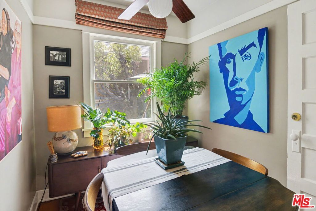 Image 12 of property listing at 2449 Riverside Place, Los Angeles, CA 90039