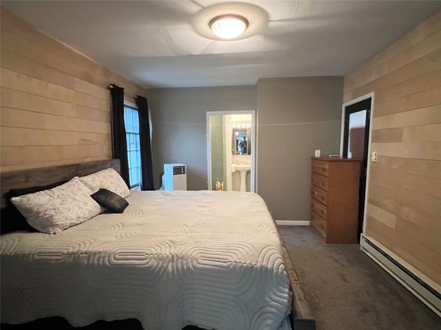 1321 W 13th Street S, Newton, IA 50208