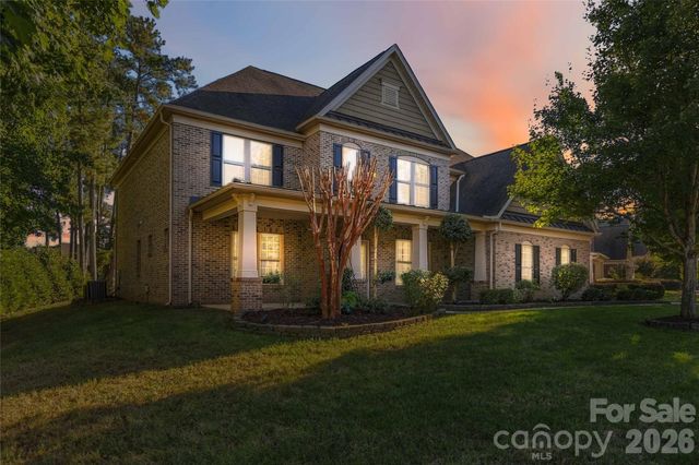 18317 Lilliesleaf Glenn Lane, Charlotte, NC 28277