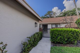 2054 SW Silver Pine Way 123d, Palm City, FL 34990