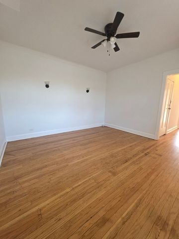 5816 W Chicago Avenue 2, Chicago, IL 60651