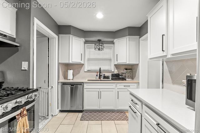 23909 Edward Street, Dearborn, MI 48128