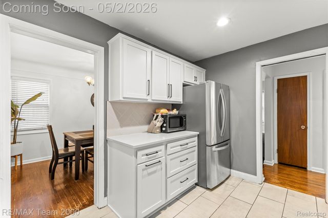 23909 Edward Street, Dearborn, MI 48128