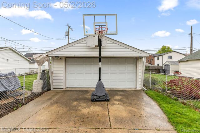 23909 Edward Street, Dearborn, MI 48128