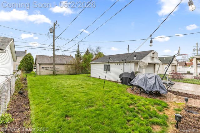 23909 Edward Street, Dearborn, MI 48128