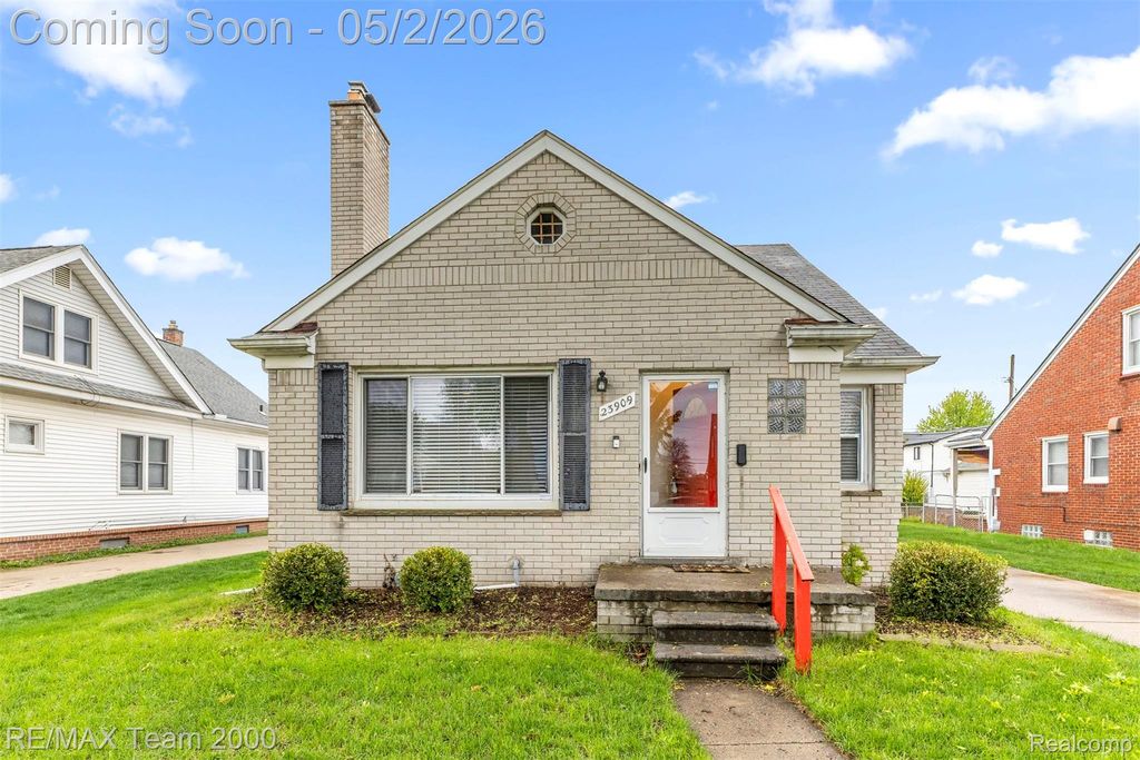 23909 Edward Street, Dearborn, MI 48128