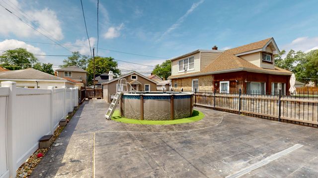 1322 Harvey Avenue, Berwyn, IL 60402