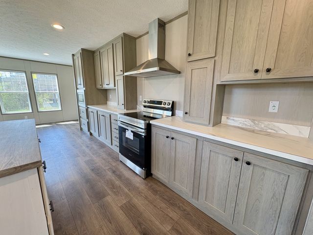 307 Enigma Rd, Chestnut Mound, TN 38552