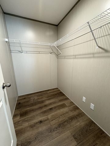 307 Enigma Rd, Chestnut Mound, TN 38552