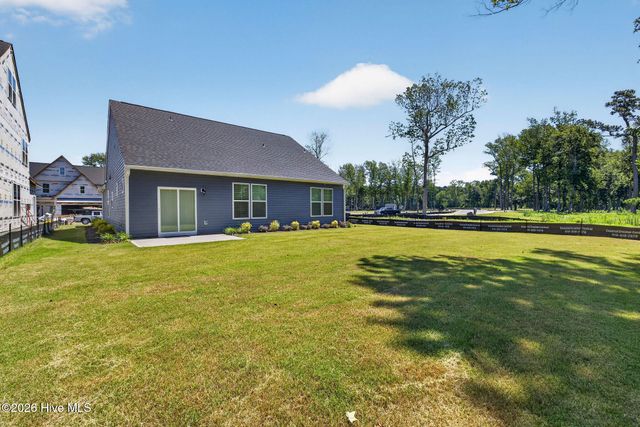 1056 Fawn Valley Way, Wilmington, NC 28409