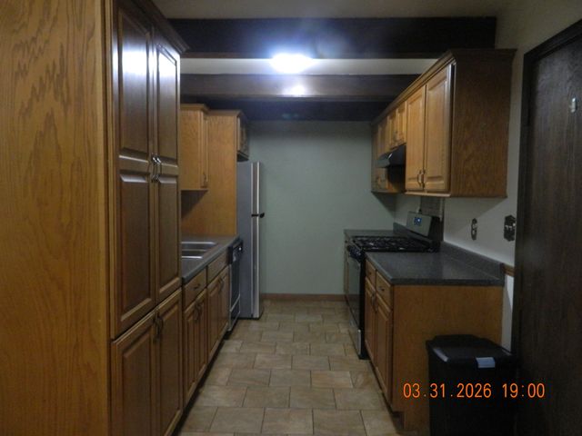 1911 Ash Court, Aurora, IL 60506