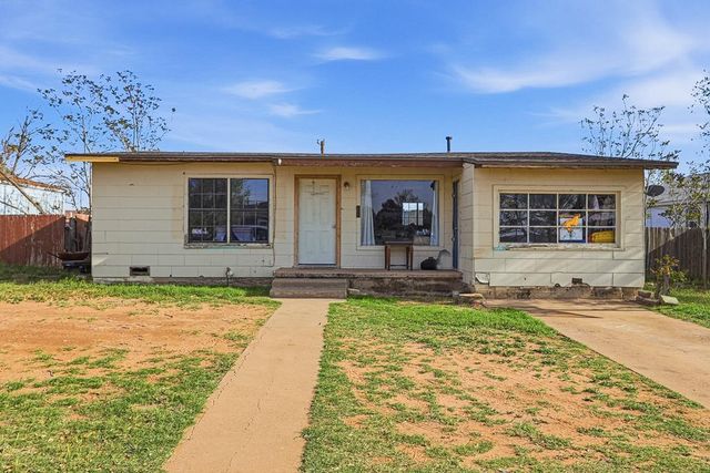 810 E 18th St, Odessa, TX 79761