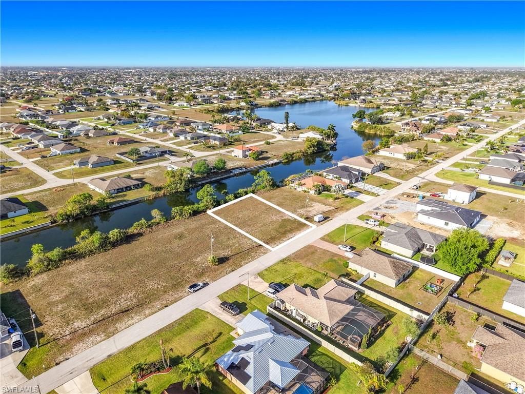 1122 NW 18th TER, CAPE CORAL, FL 33993 — photo 2