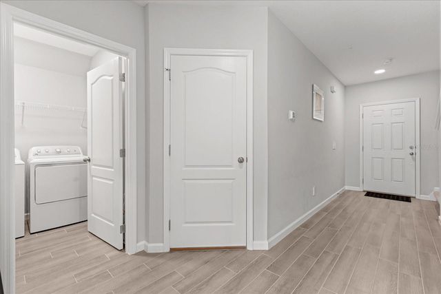 366 CAPE HONEYSUCKLE PLACE, Sanford, FL 32771