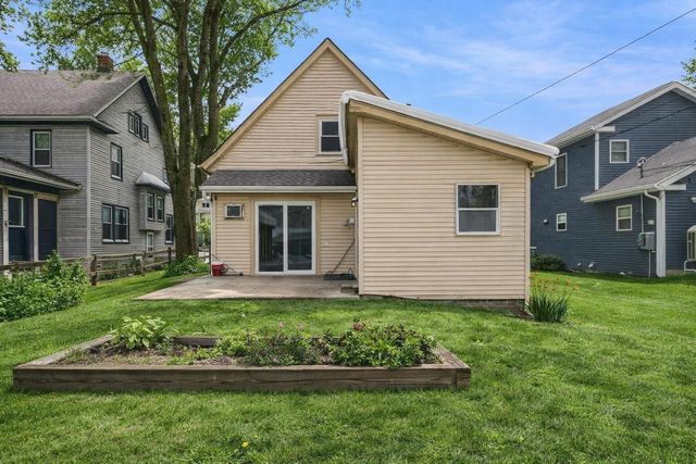 433 Adams Street SE, Grand Rapids, MI 49507