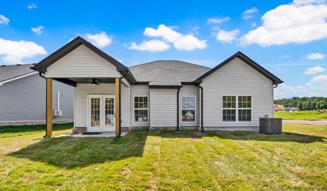 1106 Mary Lu Dr, Clarksville, TN 37042