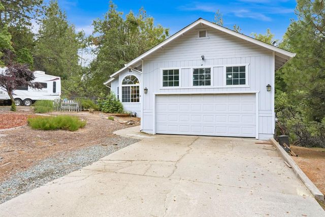 25976 Kings Ct, Pioneer, CA 95666