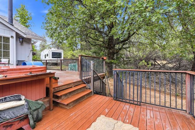 25976 Kings Ct, Pioneer, CA 95666