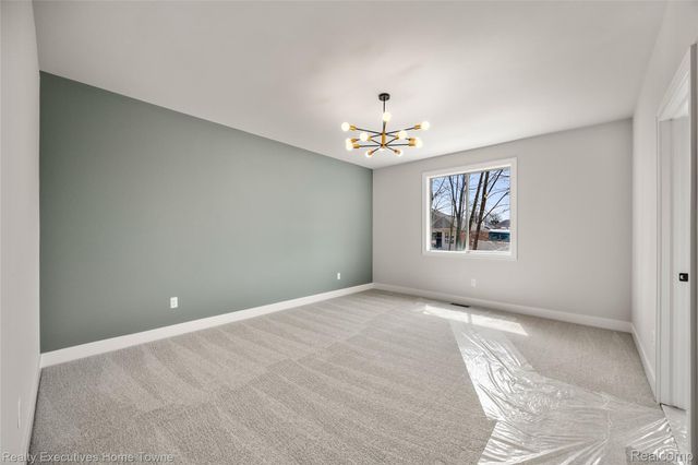 35990 WINDRIDGE Drive, New Baltimore, MI 48047