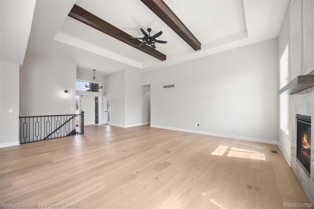 35990 WINDRIDGE Drive, New Baltimore, MI 48047