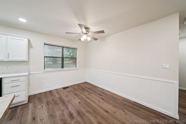 120 W 9th Street S, Claremore, OK 74017
