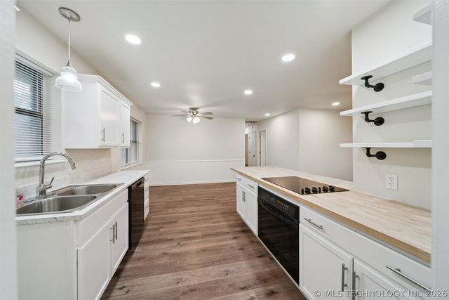 120 W 9th Street S, Claremore, OK 74017