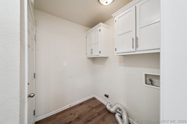 120 W 9th Street S, Claremore, OK 74017