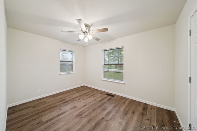 120 W 9th Street S, Claremore, OK 74017