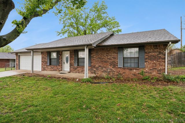 120 W 9th Street S, Claremore, OK 74017