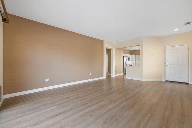 78698 Rockwell Circle, Palm Desert, CA 92211