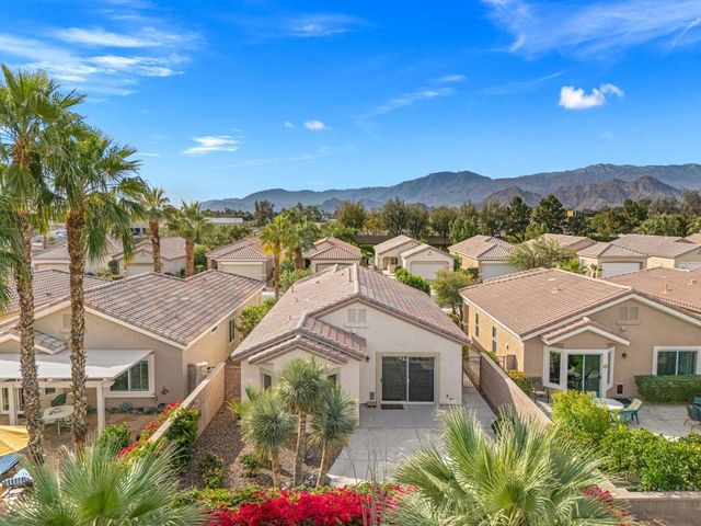 78698 Rockwell Circle, Palm Desert, CA 92211