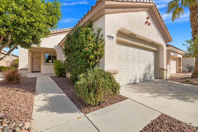 78698 Rockwell Circle, Palm Desert, CA 92211