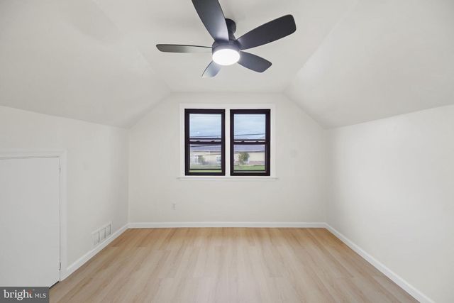 196 TANSBORO RD, Berlin, NJ 08009