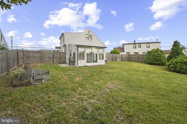 196 TANSBORO RD, Berlin, NJ 08009