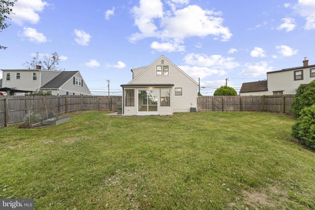 196 TANSBORO RD, Berlin, NJ 08009