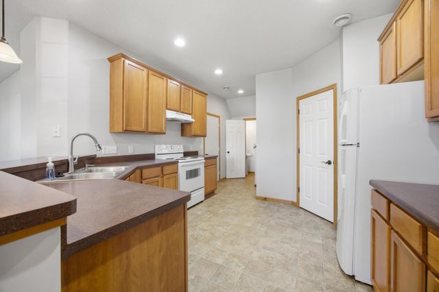 17190 Monroe Street NW, Elk River, MN 55330