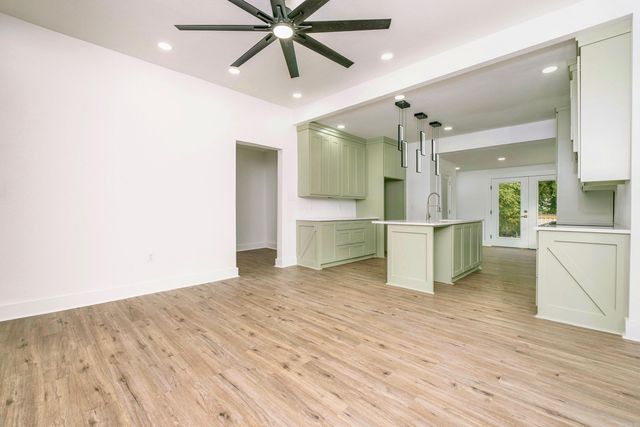 2217 Scott, Little Rock, AR 72206