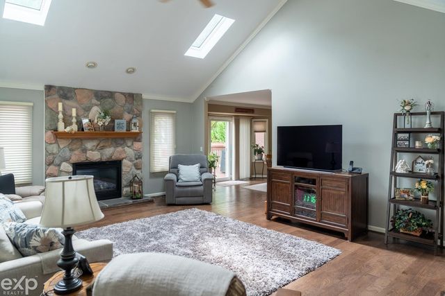57450 Ruby Lane, Washington Twp, MI 48094