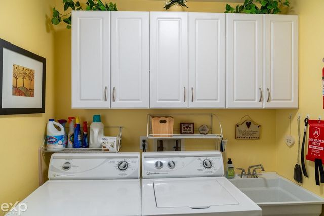 57450 Ruby Lane, Washington Twp, MI 48094