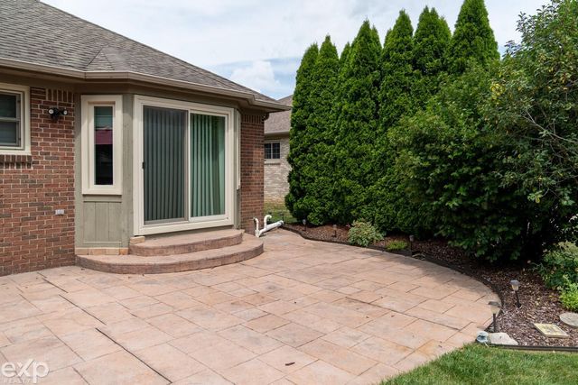 57450 Ruby Lane, Washington Twp, MI 48094