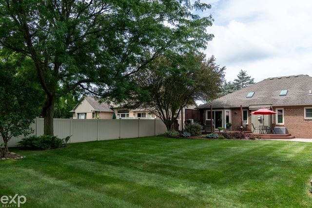 57450 Ruby Lane, Washington Twp, MI 48094