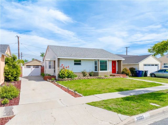 15522 Yukon Avenue, Lawndale, CA 90260