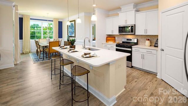 7525 Bainbridge Road, Sherrills Ford, NC 28673
